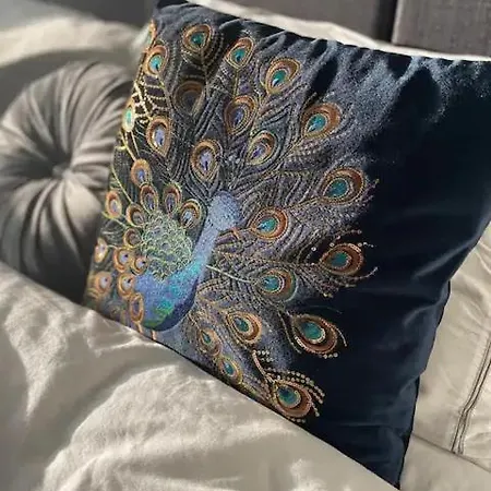 Spectacular 2 Bedroom Balcony Sea View Flat Appartamento *