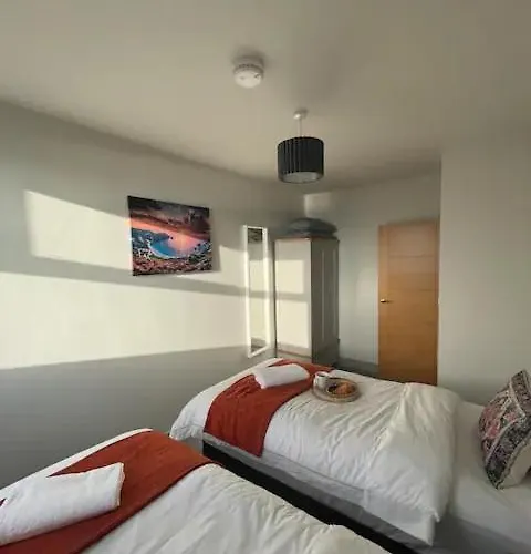 Spectacular 2 Bedroom Balcony Sea View Flat Lägenhet *